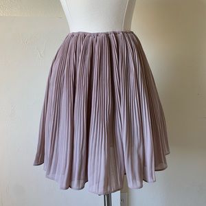Silk lavender skirt.